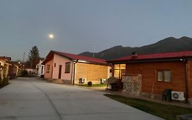 Къщи за гости “Планински Рай” Mountain Paradise